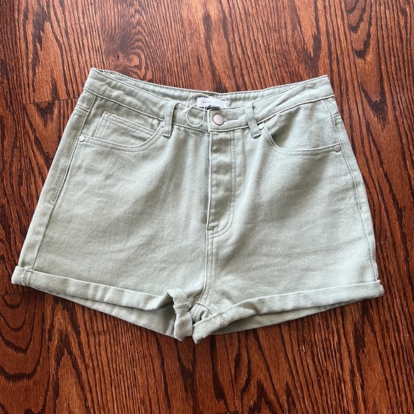 NWOT Sage  Green Denim Mom Shorts - Picture 2 of 4
